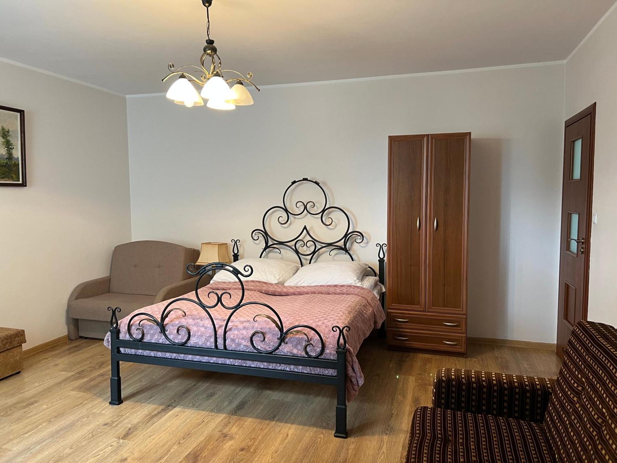 Bed and Breakfast Pod Katedra Дрохичин Экстерьер фото