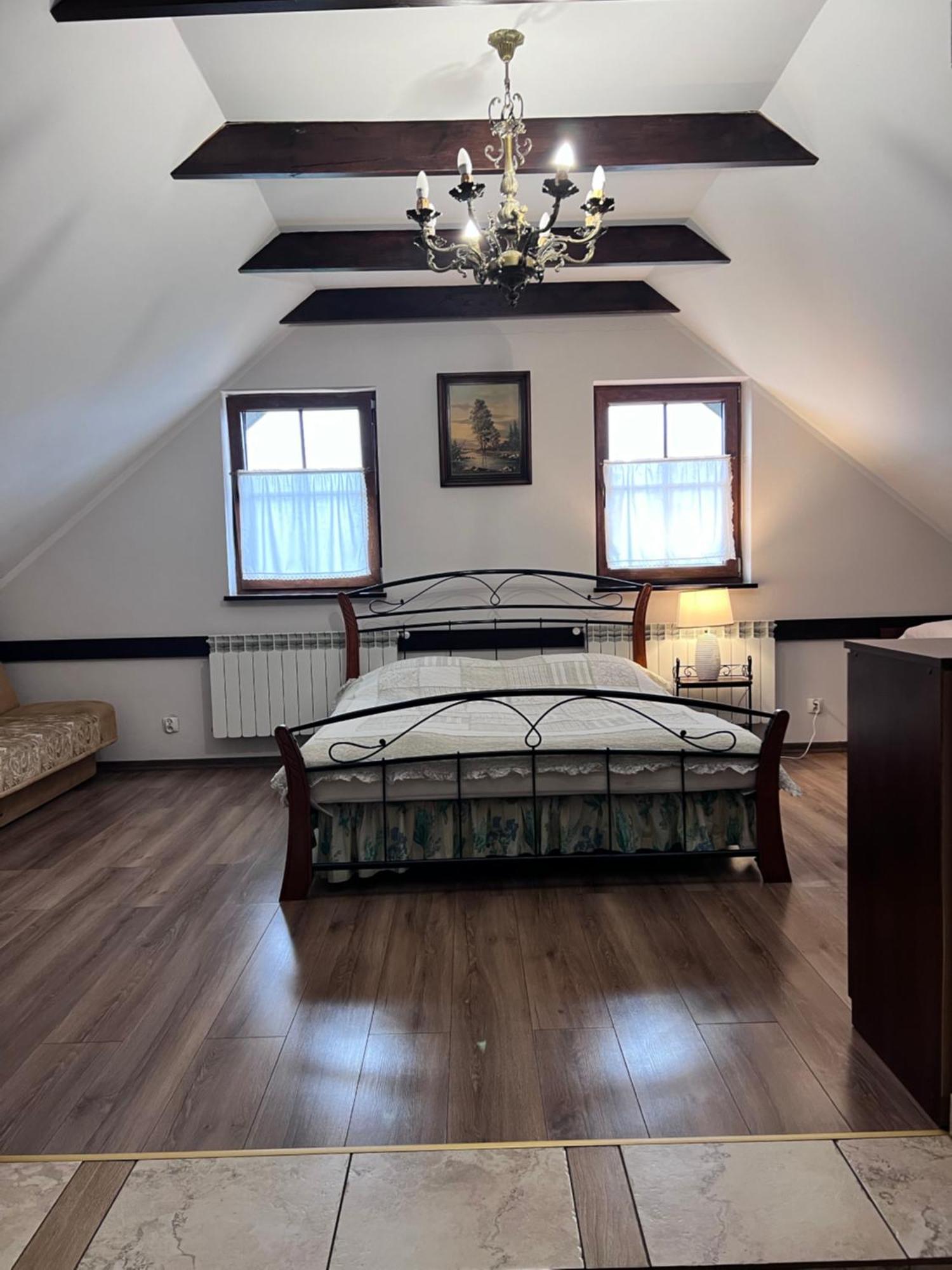 Bed and Breakfast Pod Katedra Дрохичин Экстерьер фото